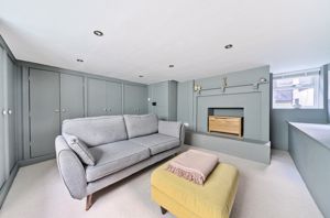 Photo 11- click for photo gallery